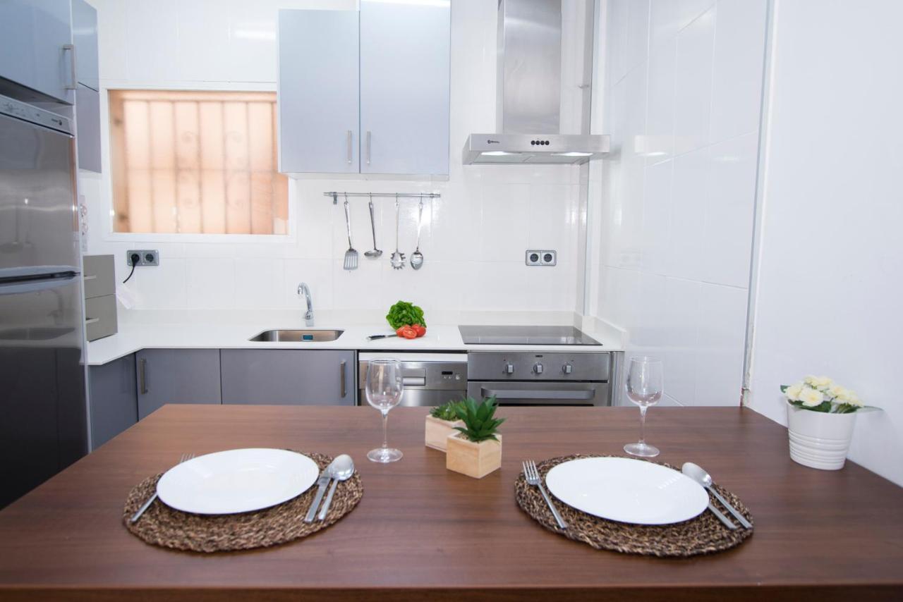 Cosy Apartment Close To Sea, Wifi, Air Cond Calp Exterior foto